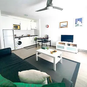 https://apartamento-miramar-costa-de-antigua.in-canary-islands.com
