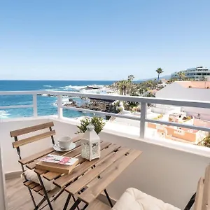 https://summa-haus-la-hoya-29-puerto-de-la-cruz-tenerife.in-canary-islands.com